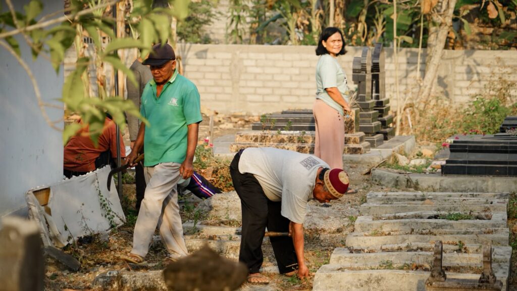 Peringati Hari Jadi ke-196, Pemkab Gunungkidul Gelar Aksi Bersih Makam Bupati Pertama Gunungkidul