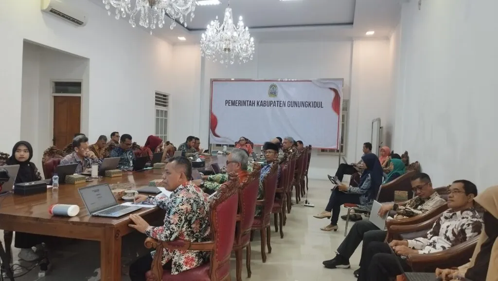 Pemkab Gunungkidul Ikuti Panel Evaluasi SAKIP 2026 KemenPAN RB, Targetkan Predikat A dan Penguatan Tingkat Kelurahan⁹⁹