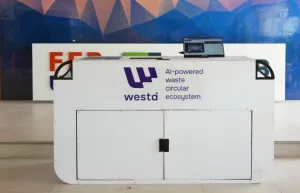 Kenalkan Smart Waste Bin, Solusi Pemilahan Sampah Otomatis Berbasis AI