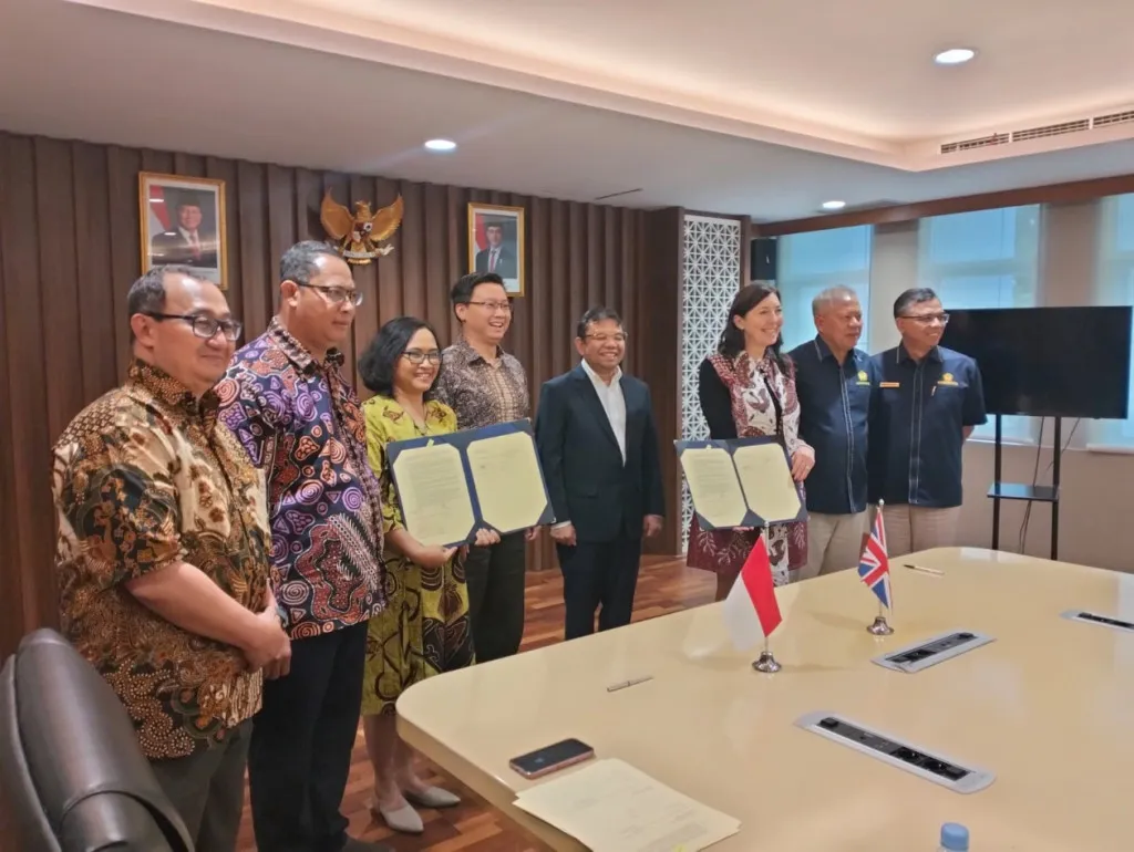 UGM dan University of Dundee Sepakati Kerja Sama Program Fast Track dan Gelar Ganda 