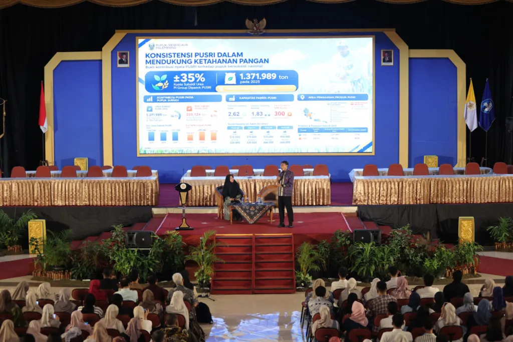 Hadapi Tantangan Industri, Dirut Pusri Bagikan Kunci Menjaga Konsistensi Karier 