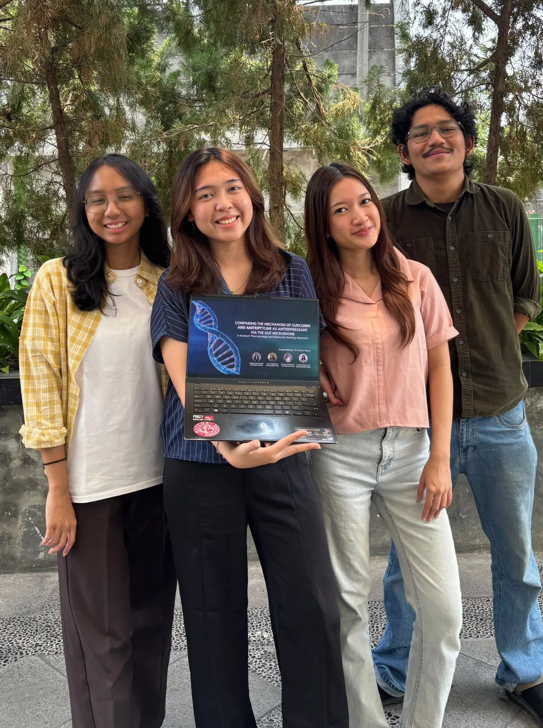 Teliti Senyawa Kunyit, Mahasiswa UGM Ungkap Potensi Kurkumin Tangani Depresi